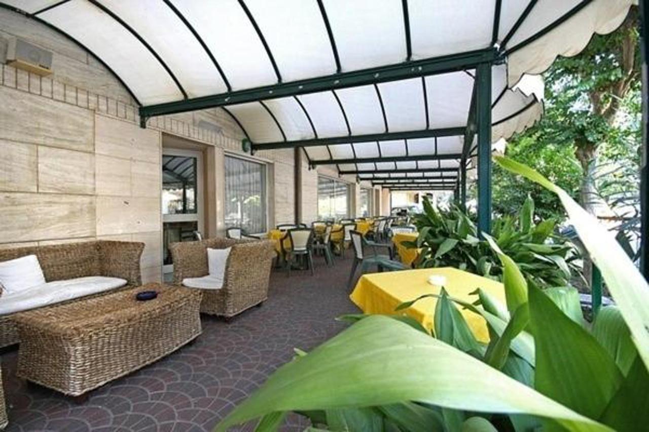 Aron Hotel 里米尼 外观 照片
