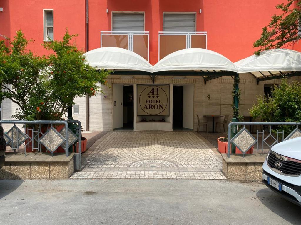 Aron Hotel 里米尼 外观 照片
