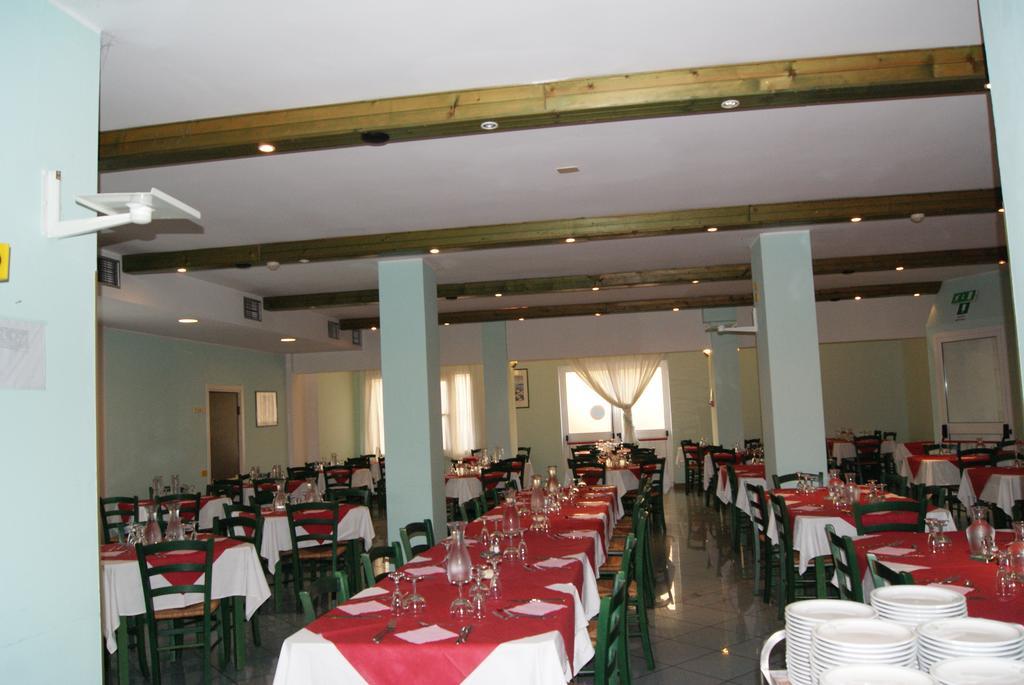 Aron Hotel 里米尼 外观 照片