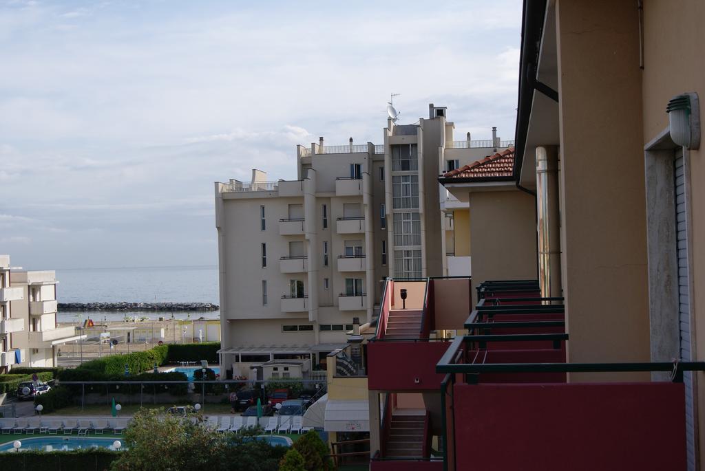 Aron Hotel 里米尼 外观 照片